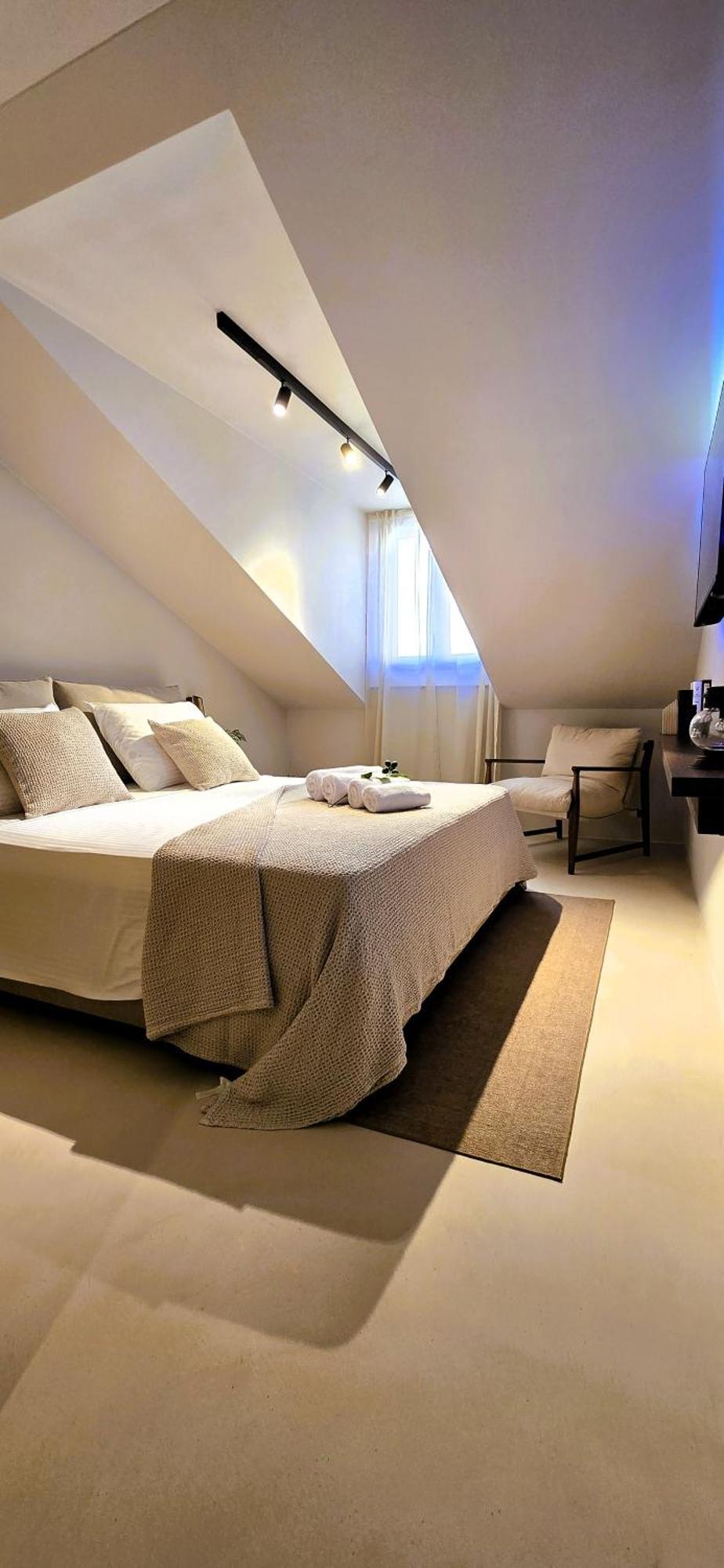 C A S A B E A S T Bed & Breakfast 4*